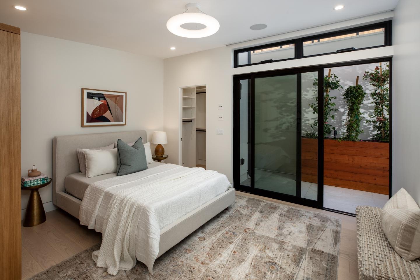 Detail Gallery Image 64 of 84 For 596 Franklin St, Mountain View,  CA 94041 - 6 Beds | 4/3 Baths