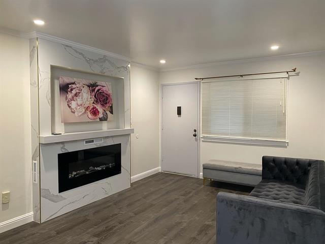 Detail Gallery Image 3 of 20 For 417 Piccadilly Pl #23,  San Bruno,  CA 94066 - 1 Beds | 1 Baths
