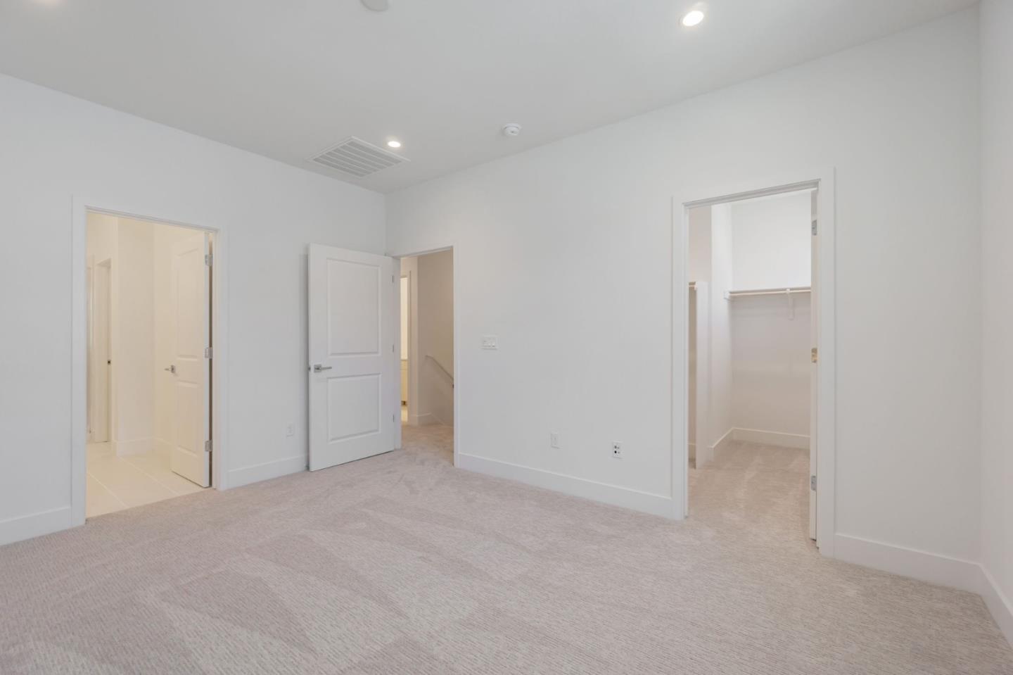 Detail Gallery Image 17 of 19 For 186 Oak Cir, Walnut Creek,  CA 94597 - 4 Beds | 3/1 Baths