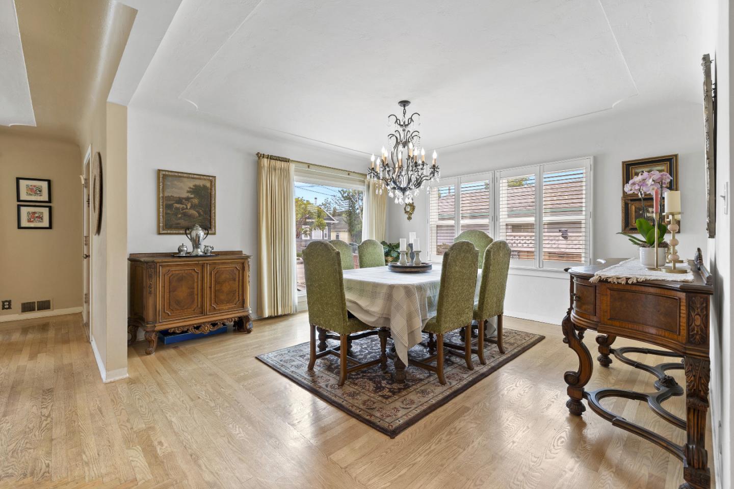 Detail Gallery Image 10 of 36 For 233 Rigg St, Santa Cruz,  CA 95060 - 3 Beds | 2/1 Baths