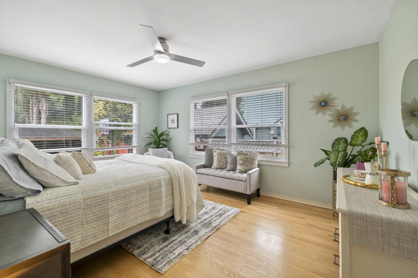 Detail Gallery Image 15 of 36 For 233 Rigg St, Santa Cruz,  CA 95060 - 3 Beds | 2/1 Baths