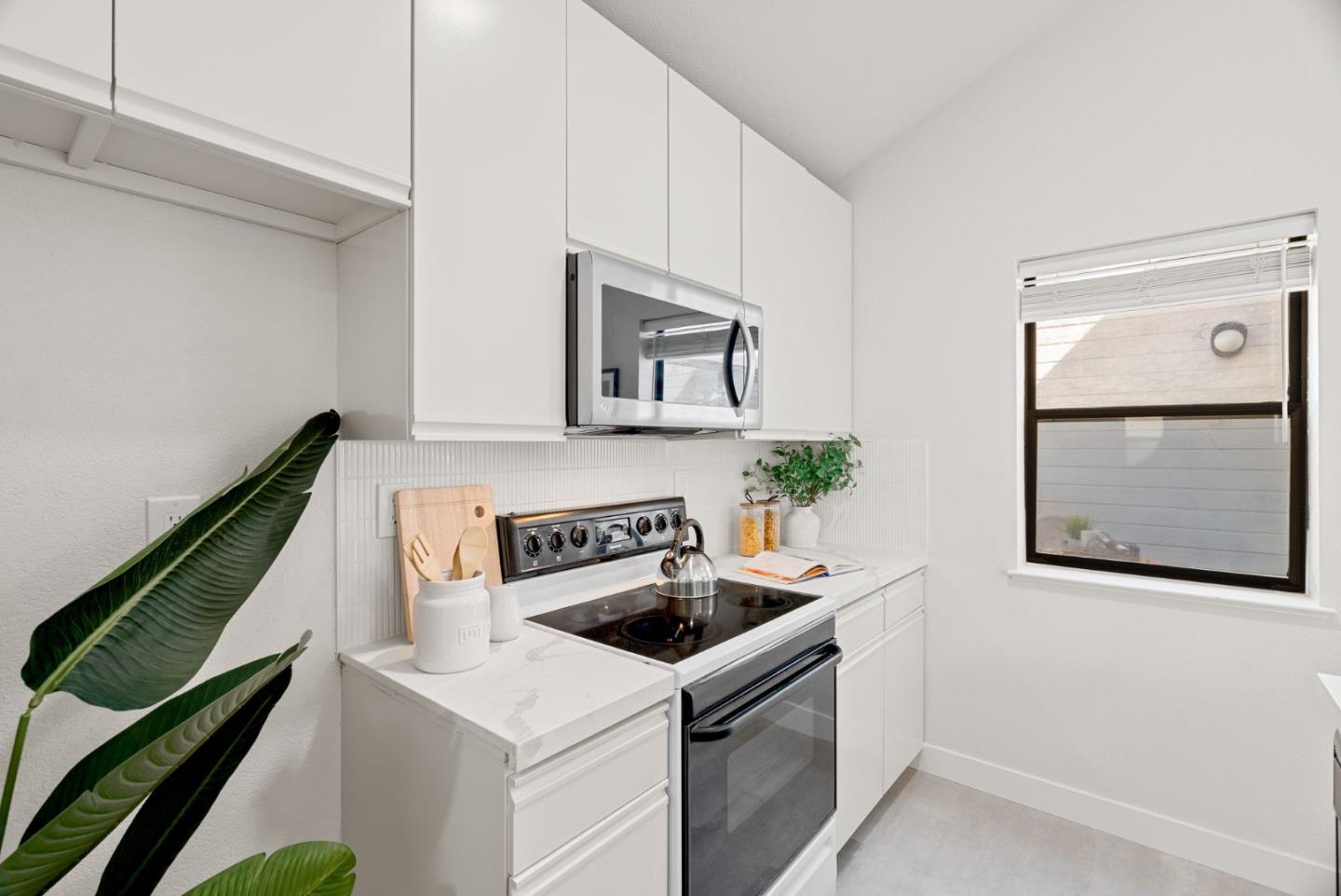 Detail Gallery Image 18 of 60 For 1441 Rocklin Ct, San Jose,  CA 95131 - 2 Beds | 1 Baths