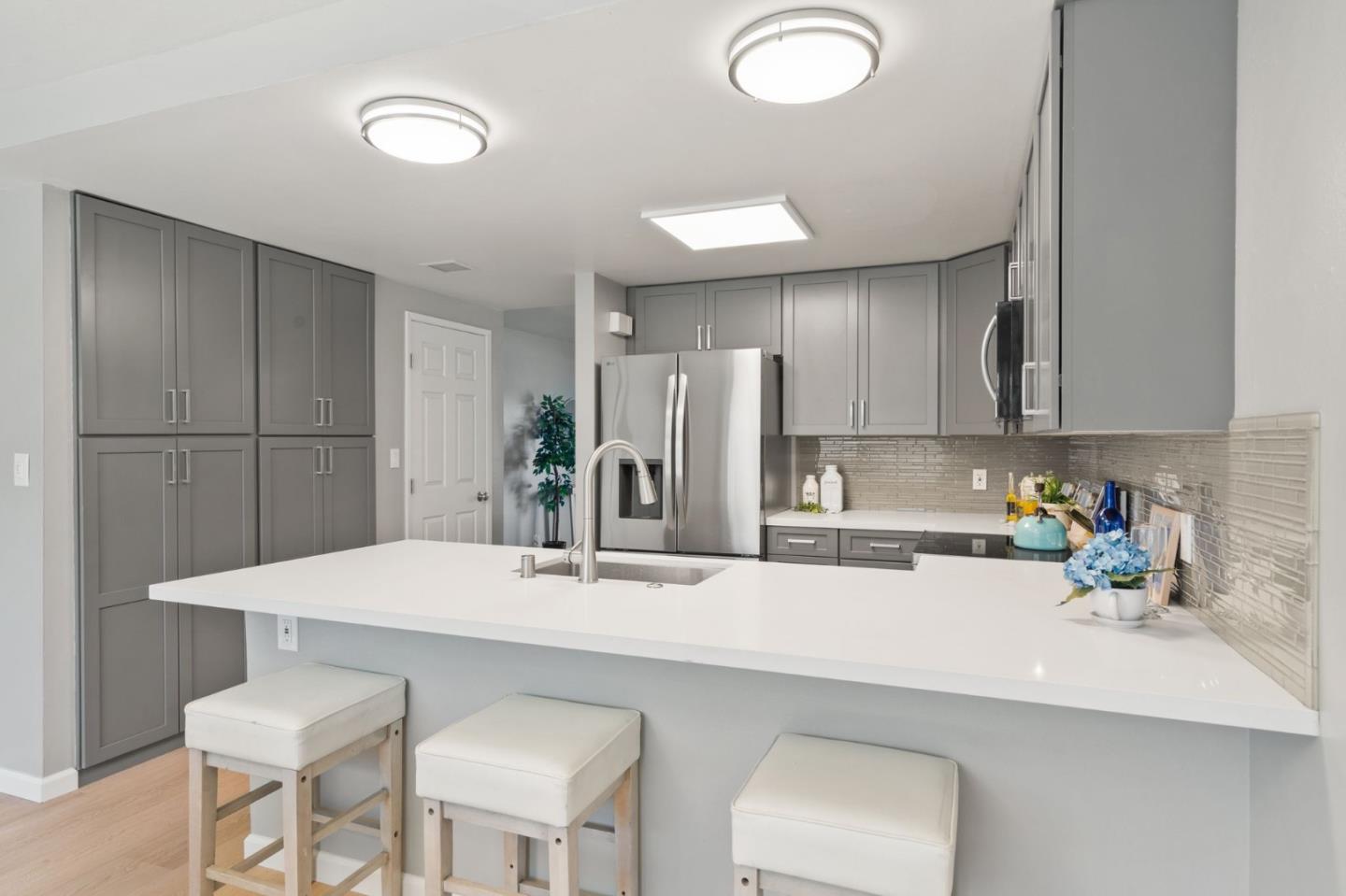 Detail Gallery Image 17 of 28 For 1115-1117 Topaz Ave, San Jose,  CA 95117 - – Beds | – Baths