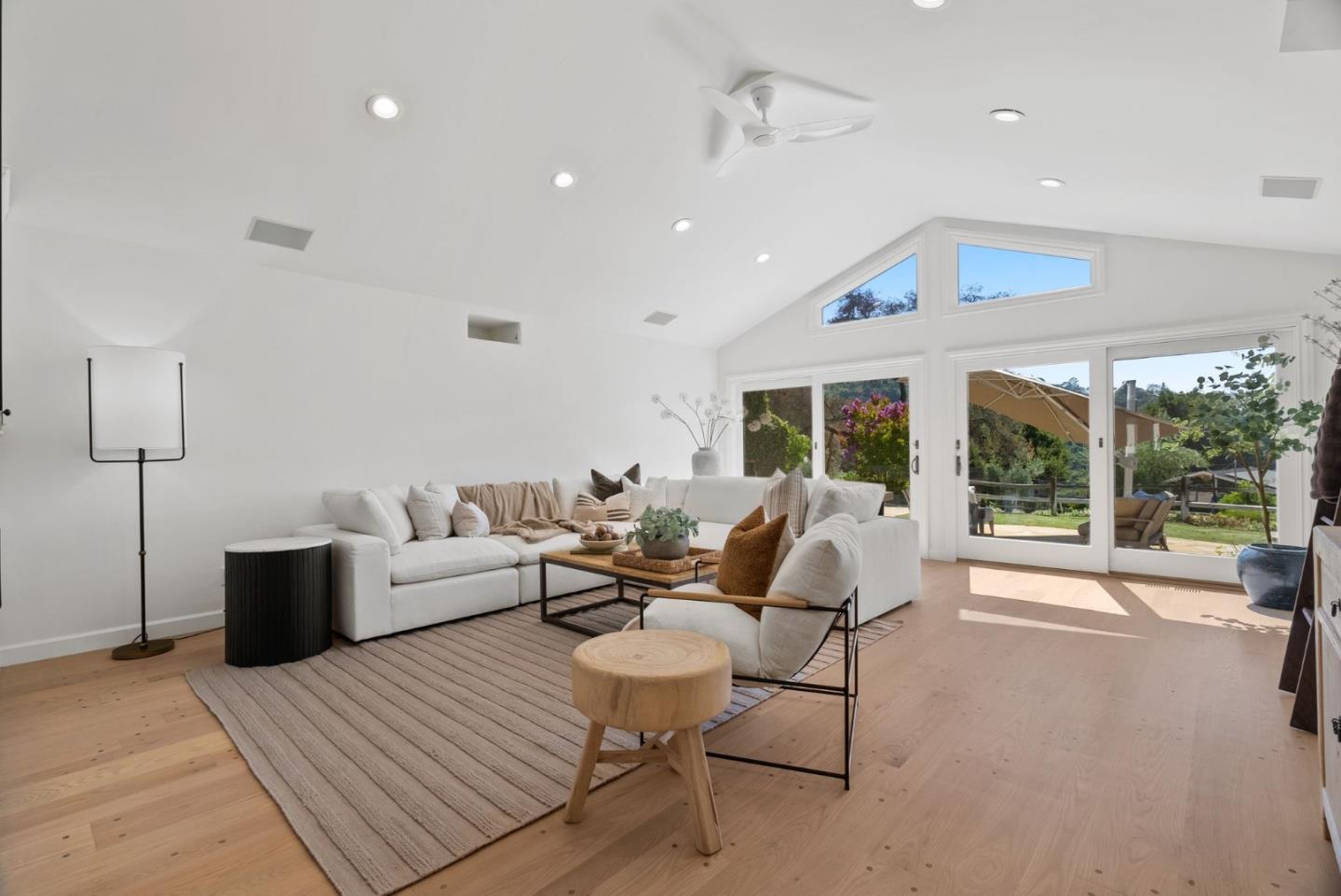 Detail Gallery Image 26 of 84 For 15651 Kennedy Rd, Los Gatos,  CA 95032 - 4 Beds | 4 Baths