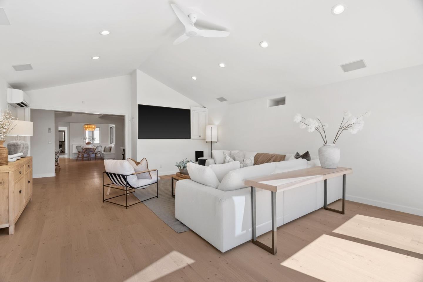Detail Gallery Image 28 of 84 For 15651 Kennedy Rd, Los Gatos,  CA 95032 - 4 Beds | 4 Baths