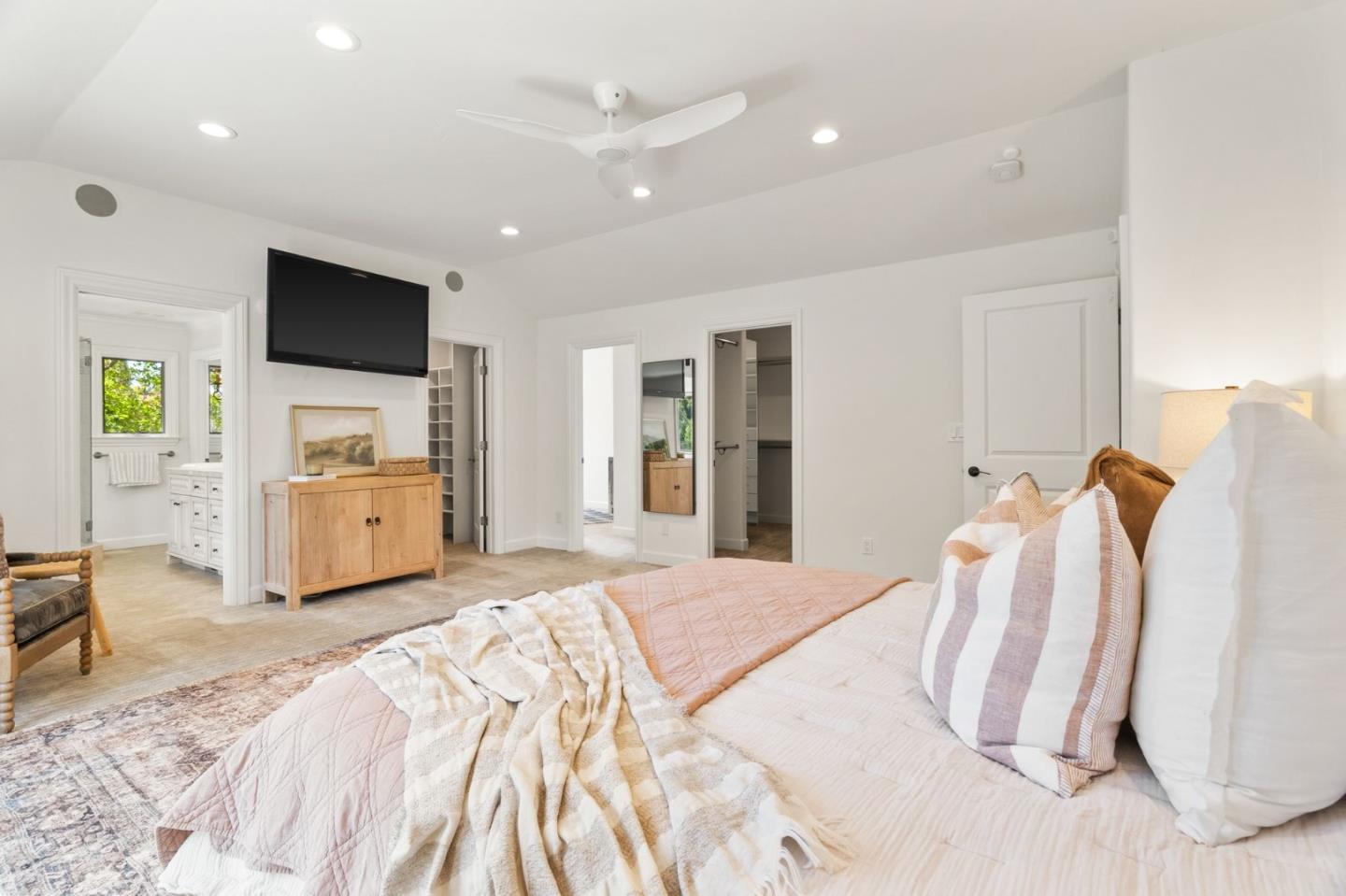 Detail Gallery Image 32 of 84 For 15651 Kennedy Rd, Los Gatos,  CA 95032 - 4 Beds | 4 Baths