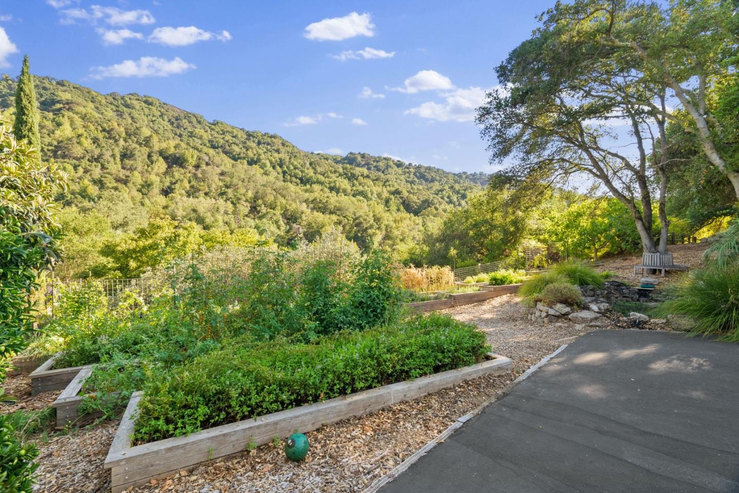 Detail Gallery Image 69 of 84 For 15651 Kennedy Rd, Los Gatos,  CA 95032 - 4 Beds | 4 Baths