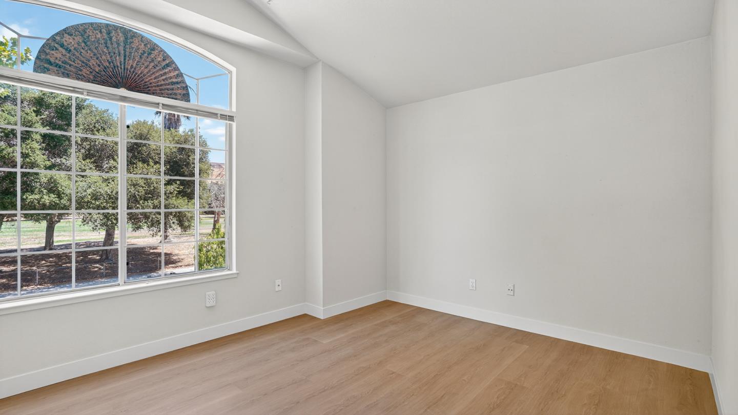 Detail Gallery Image 27 of 38 For 7347 Forsum Rd, San Jose,  CA 95138 - 3 Beds | 2/1 Baths