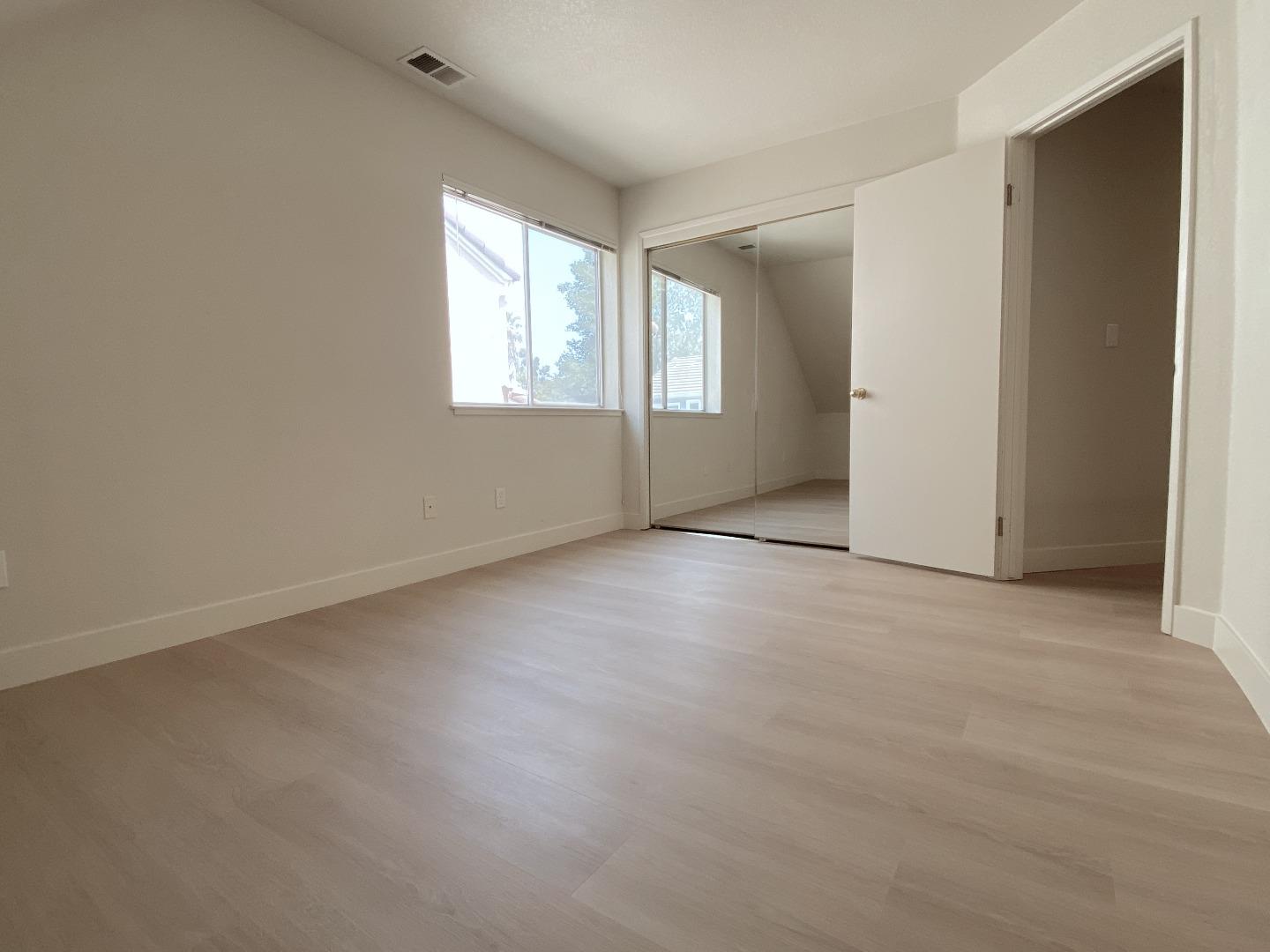 Detail Gallery Image 30 of 38 For 7347 Forsum Rd, San Jose,  CA 95138 - 3 Beds | 2/1 Baths