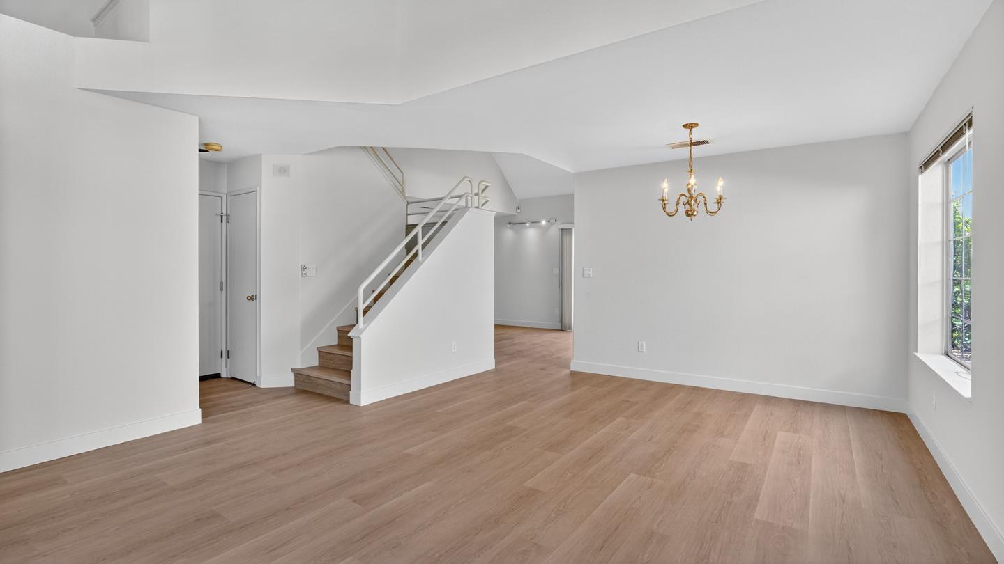 Detail Gallery Image 8 of 38 For 7347 Forsum Rd, San Jose,  CA 95138 - 3 Beds | 2/1 Baths