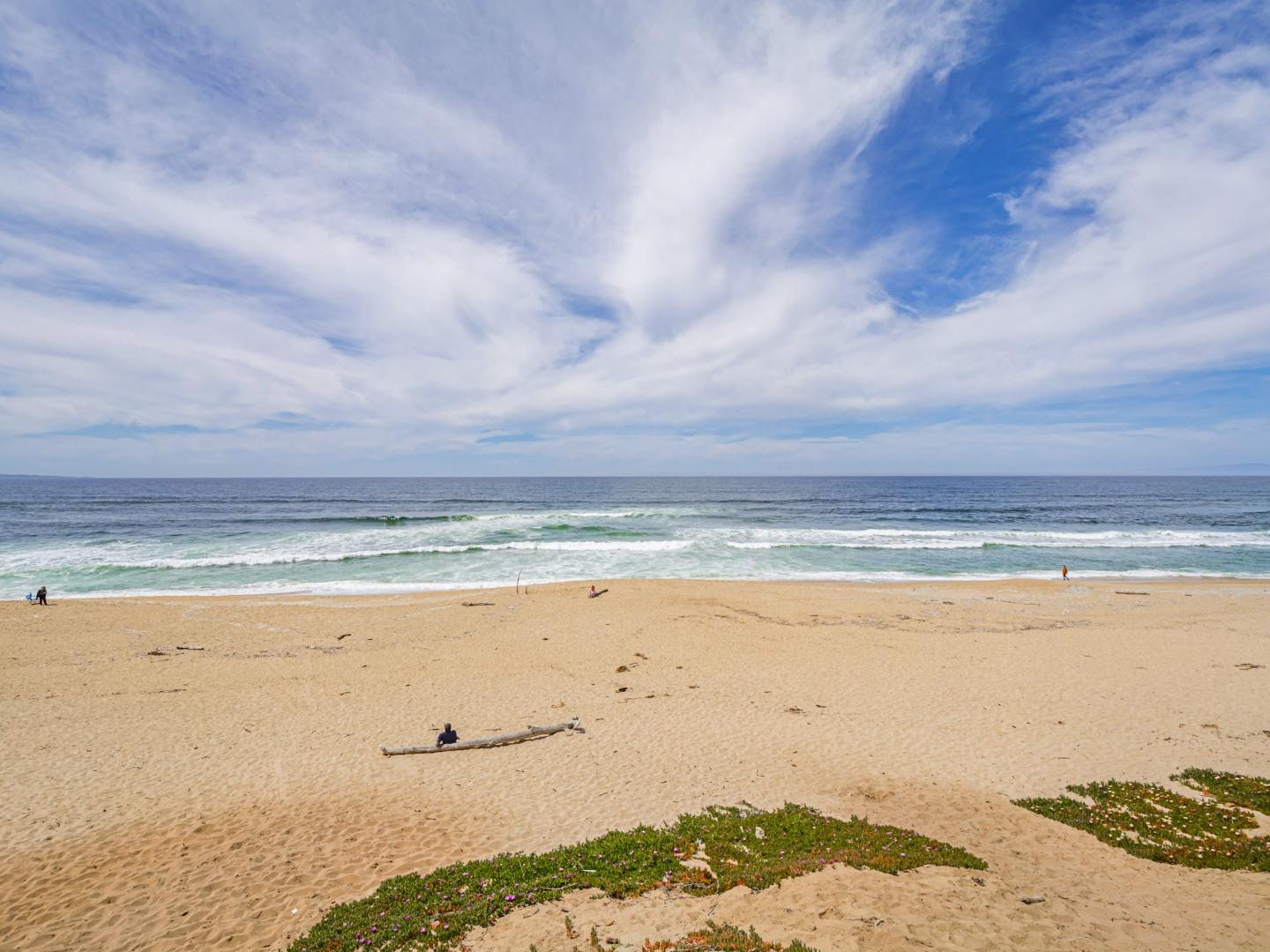 Detail Gallery Image 29 of 30 For 3128 Crescent Ave #19,  Marina,  CA 93933 - 3 Beds | 1 Baths