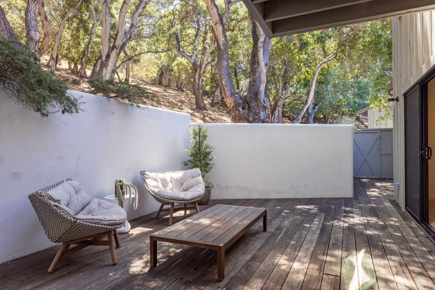 Detail Gallery Image 12 of 25 For 28086 Barn Way, Carmel,  CA 93923 - 3 Beds | 3/1 Baths
