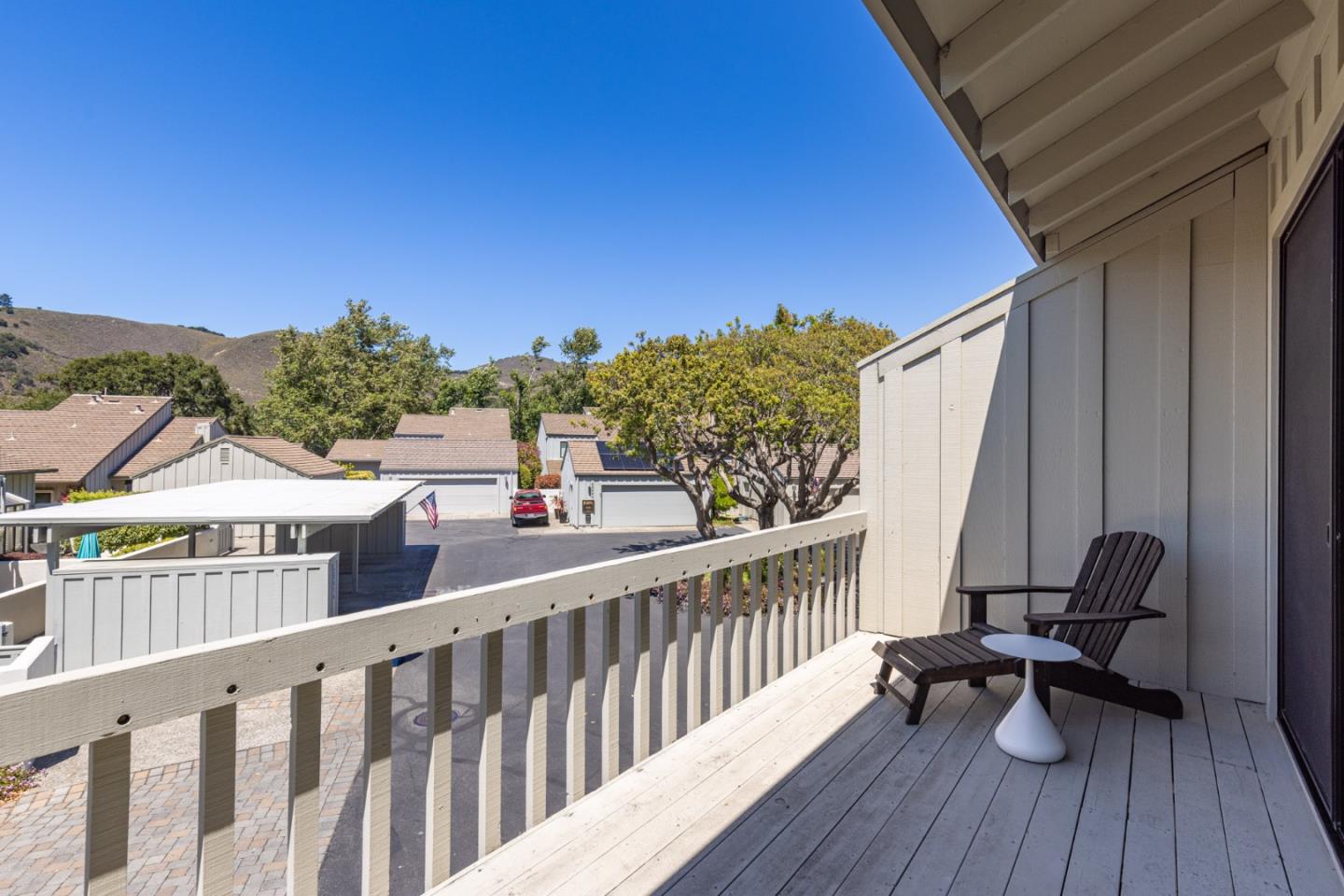 Detail Gallery Image 6 of 25 For 28086 Barn Way, Carmel,  CA 93923 - 3 Beds | 3/1 Baths