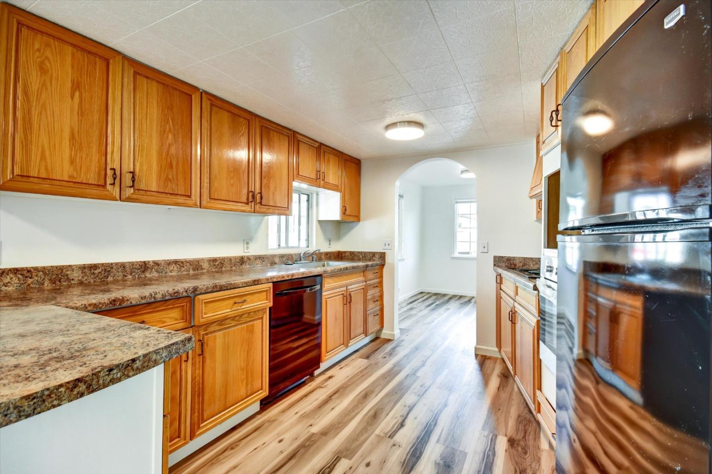 Detail Gallery Image 16 of 53 For 17 Pepperwood Way #17,  Soquel,  CA 95073 - 2 Beds | 2 Baths