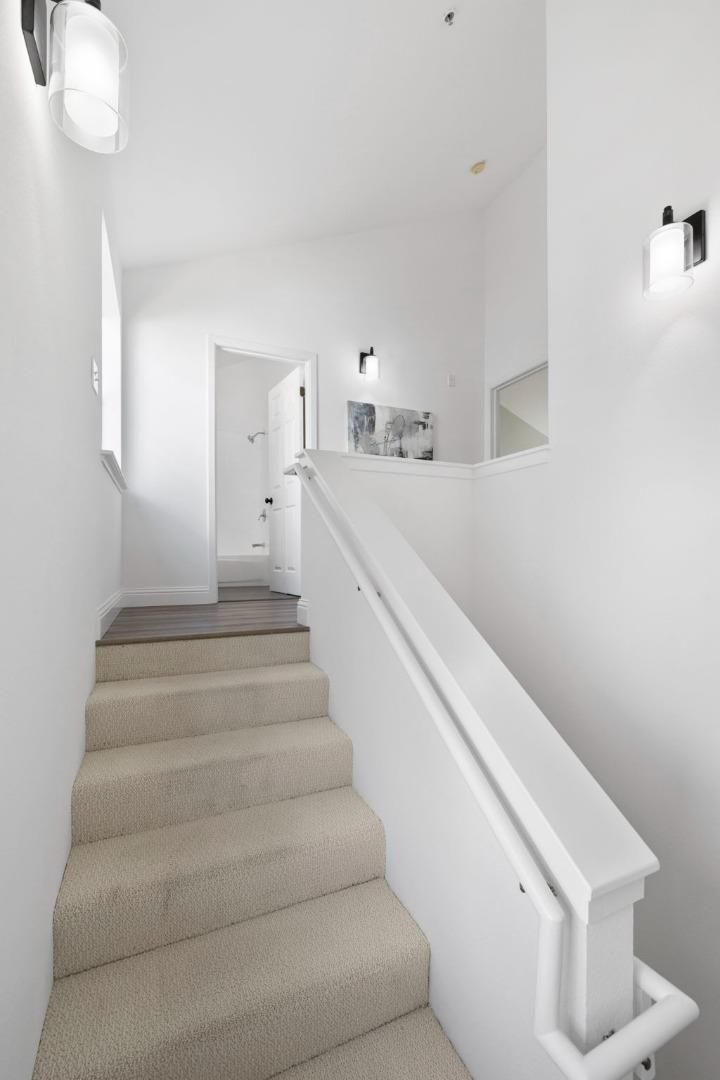 Detail Gallery Image 23 of 60 For 2086 S Delaware St, San Mateo,  CA 94403 - 2 Beds | 1/1 Baths