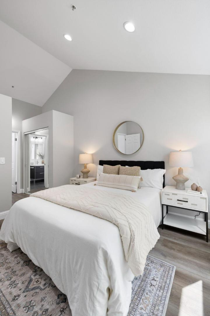 Detail Gallery Image 28 of 60 For 2086 S Delaware St, San Mateo,  CA 94403 - 2 Beds | 1/1 Baths