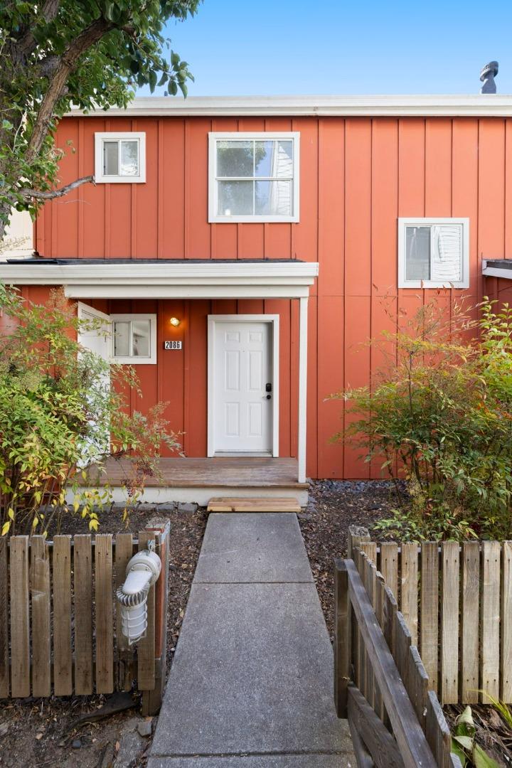 Detail Gallery Image 41 of 60 For 2086 S Delaware St, San Mateo,  CA 94403 - 2 Beds | 1/1 Baths
