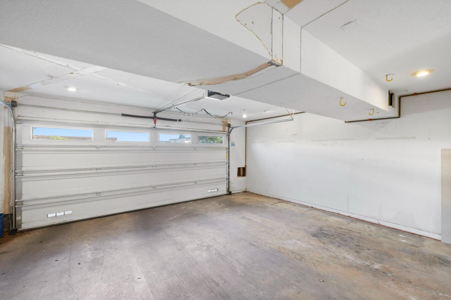 Detail Gallery Image 46 of 60 For 2086 S Delaware St, San Mateo,  CA 94403 - 2 Beds | 1/1 Baths