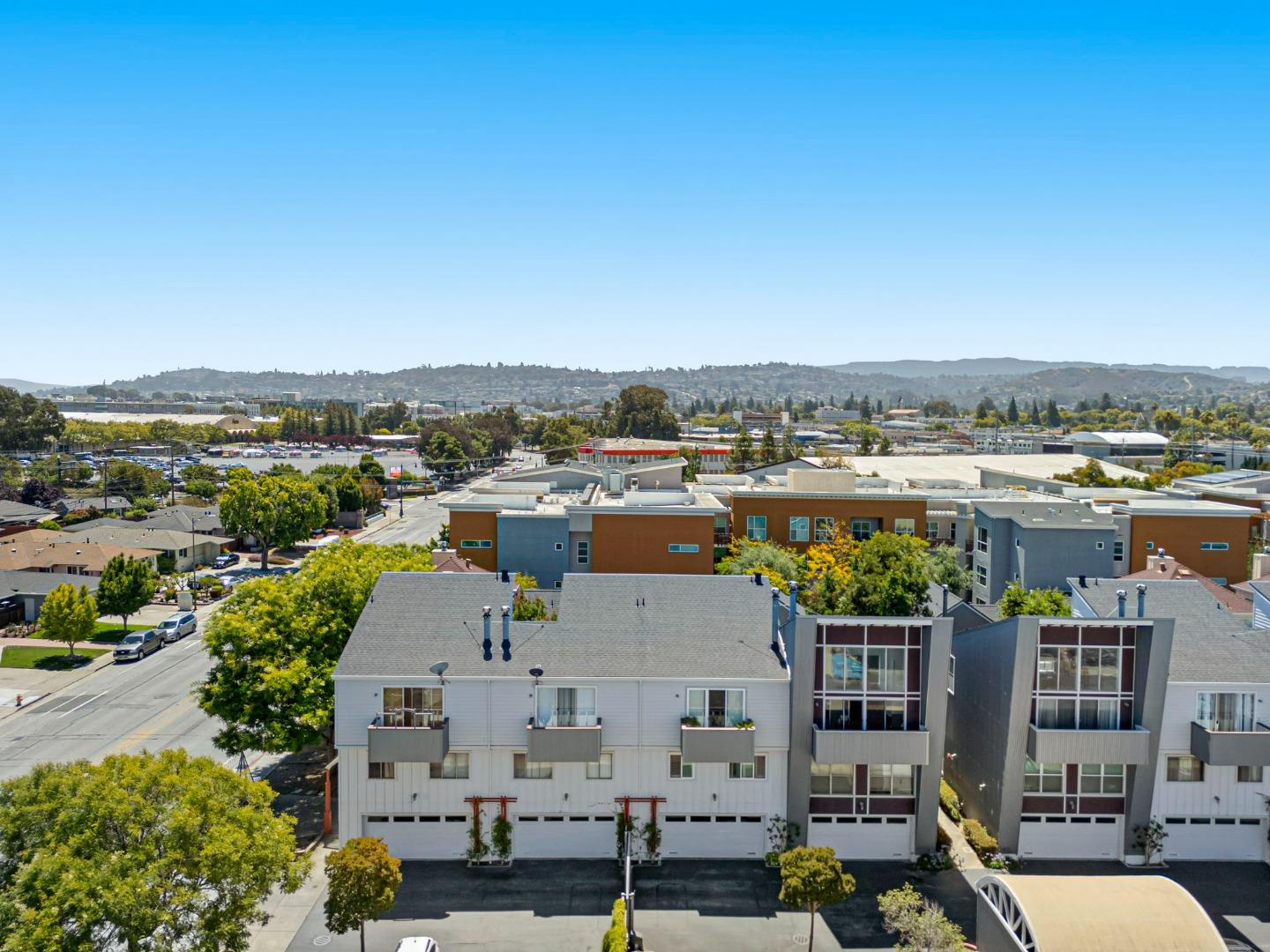 Detail Gallery Image 55 of 60 For 2086 S Delaware St, San Mateo,  CA 94403 - 2 Beds | 1/1 Baths