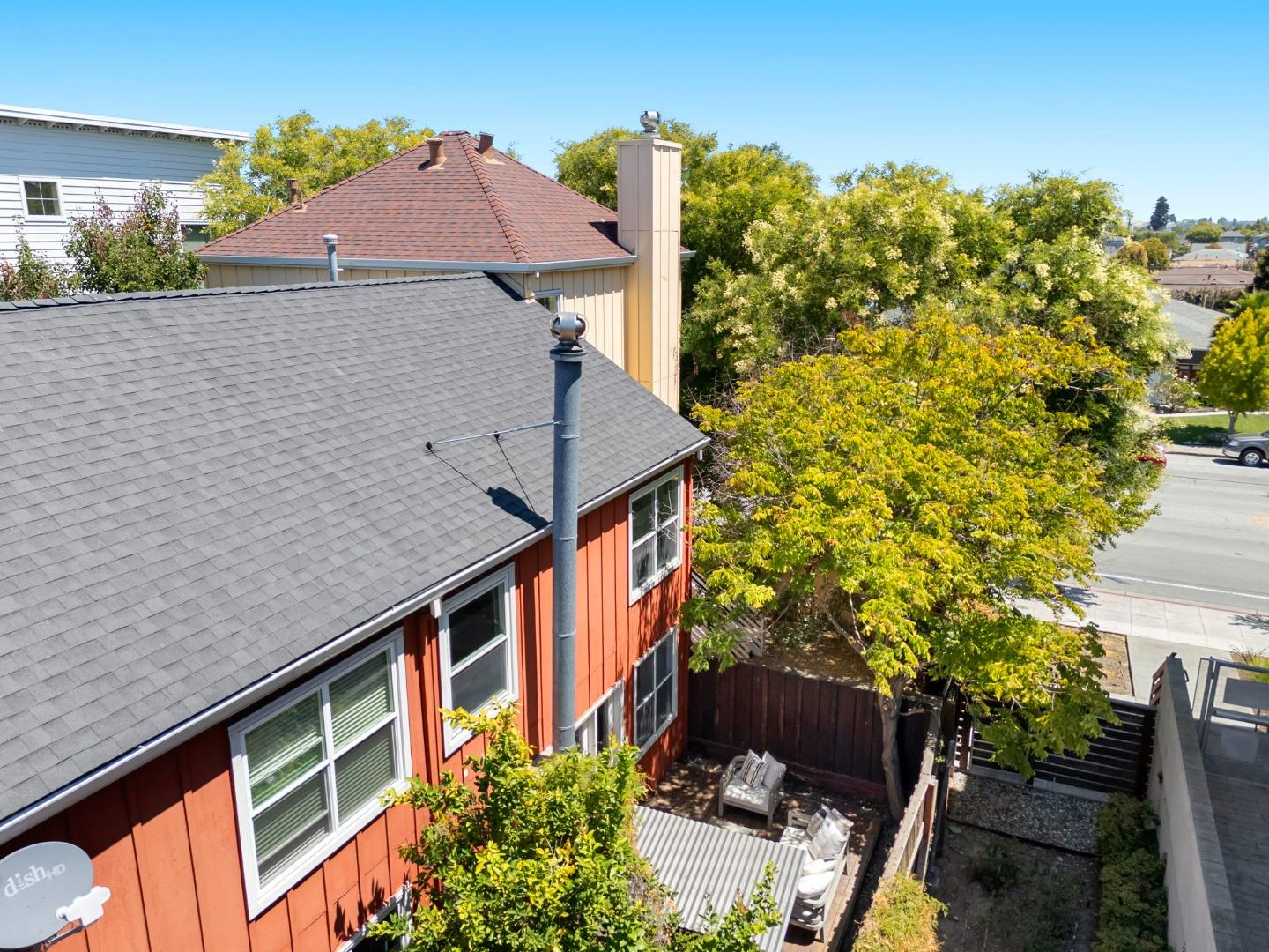 Detail Gallery Image 57 of 60 For 2086 S Delaware St, San Mateo,  CA 94403 - 2 Beds | 1/1 Baths