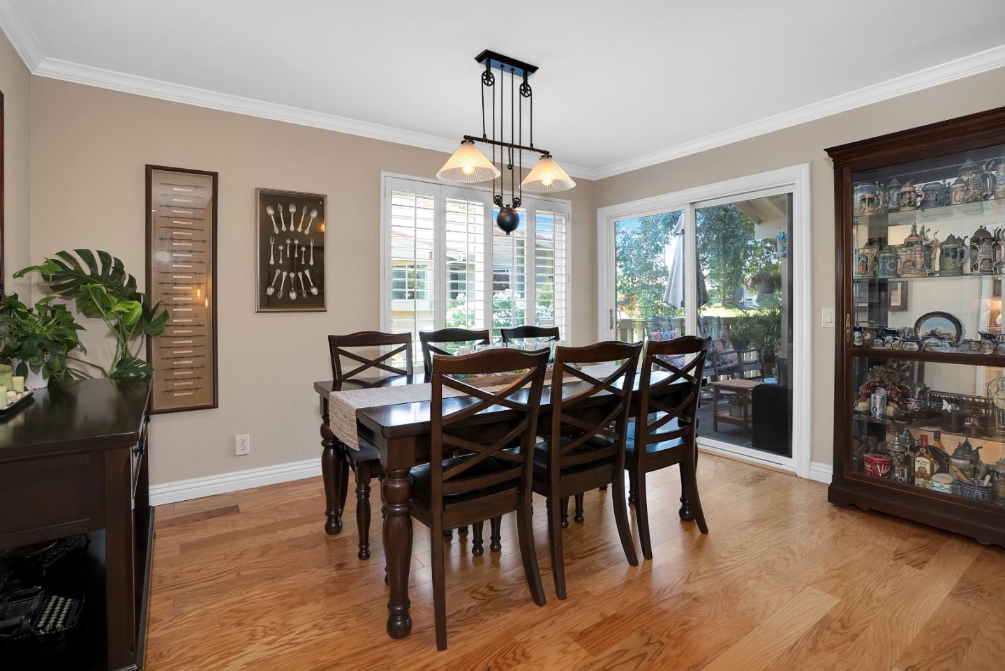 Detail Gallery Image 11 of 44 For 8386 Riesling Way, San Jose,  CA 95135 - 2 Beds | 2 Baths