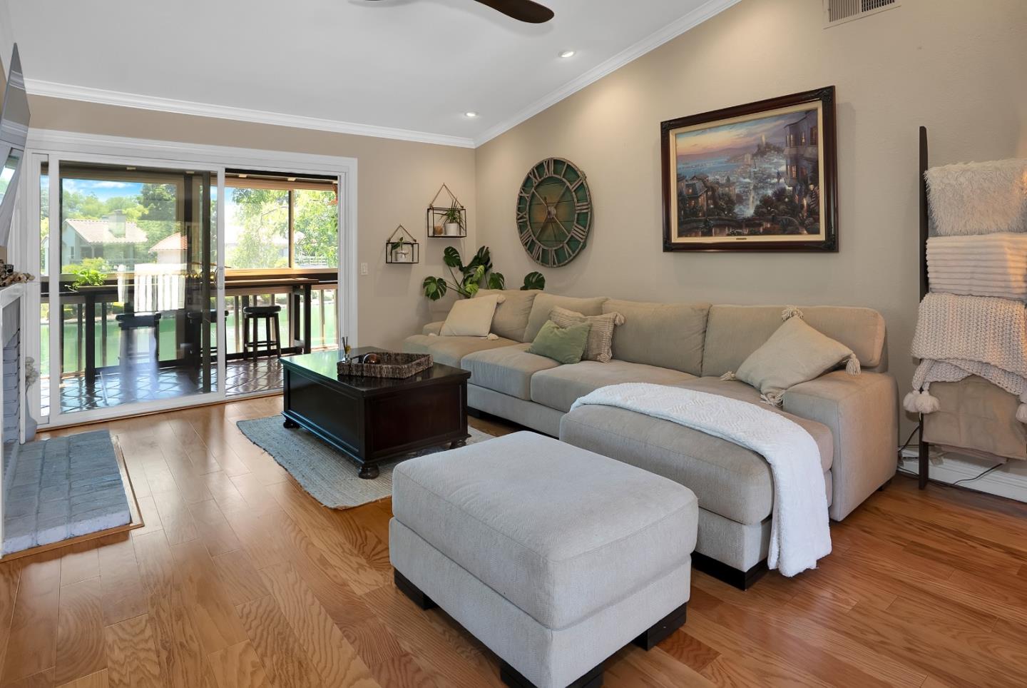Detail Gallery Image 20 of 44 For 8386 Riesling Way, San Jose,  CA 95135 - 2 Beds | 2 Baths