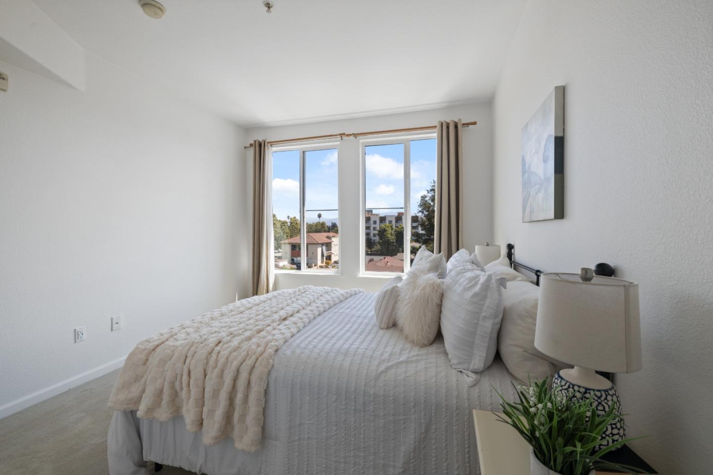 Detail Gallery Image 16 of 42 For 801 S Winchester Blvd #2402,  San Jose,  CA 95128 - 2 Beds | 2 Baths