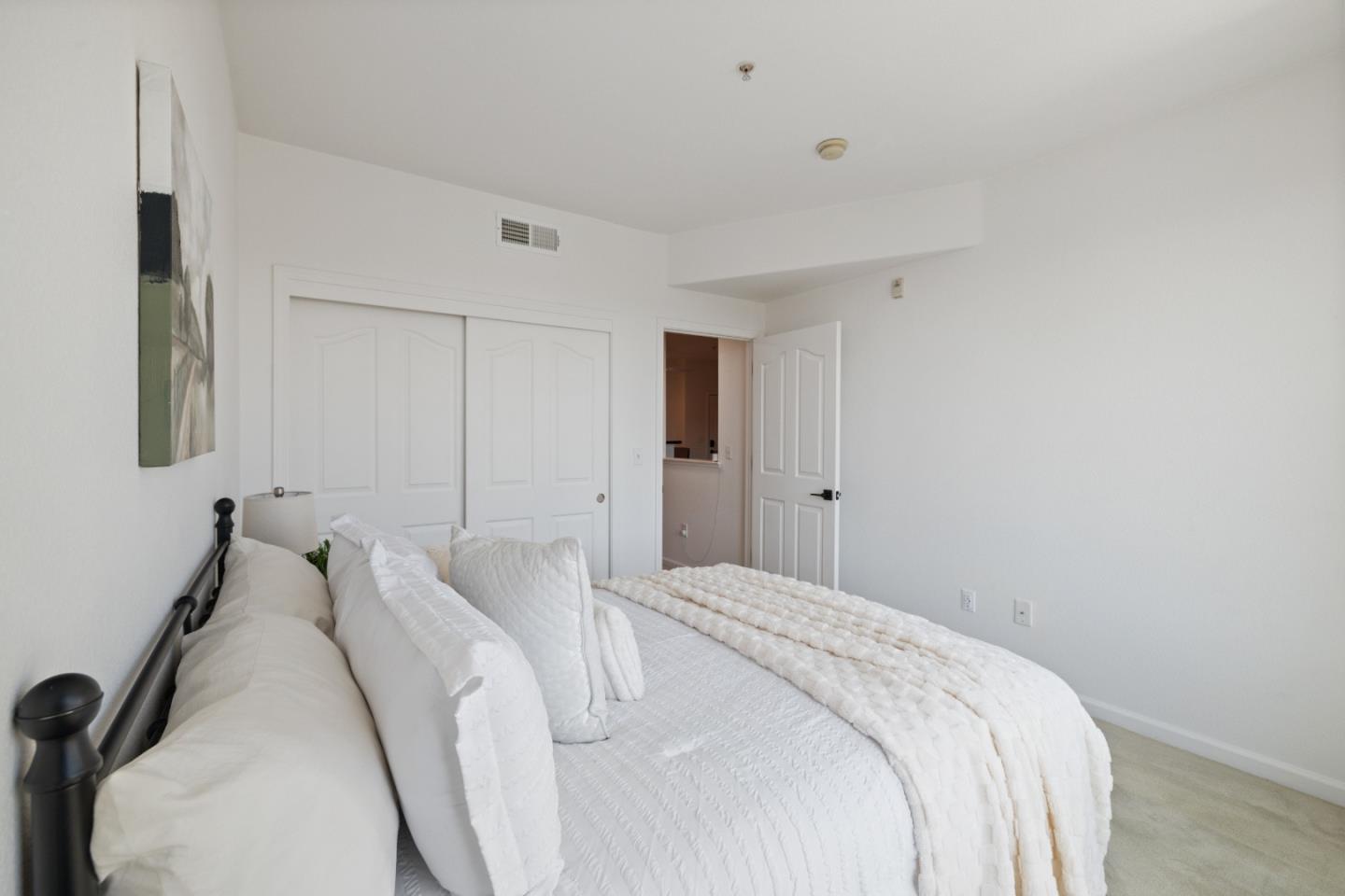 Detail Gallery Image 18 of 42 For 801 S Winchester Blvd #2402,  San Jose,  CA 95128 - 2 Beds | 2 Baths