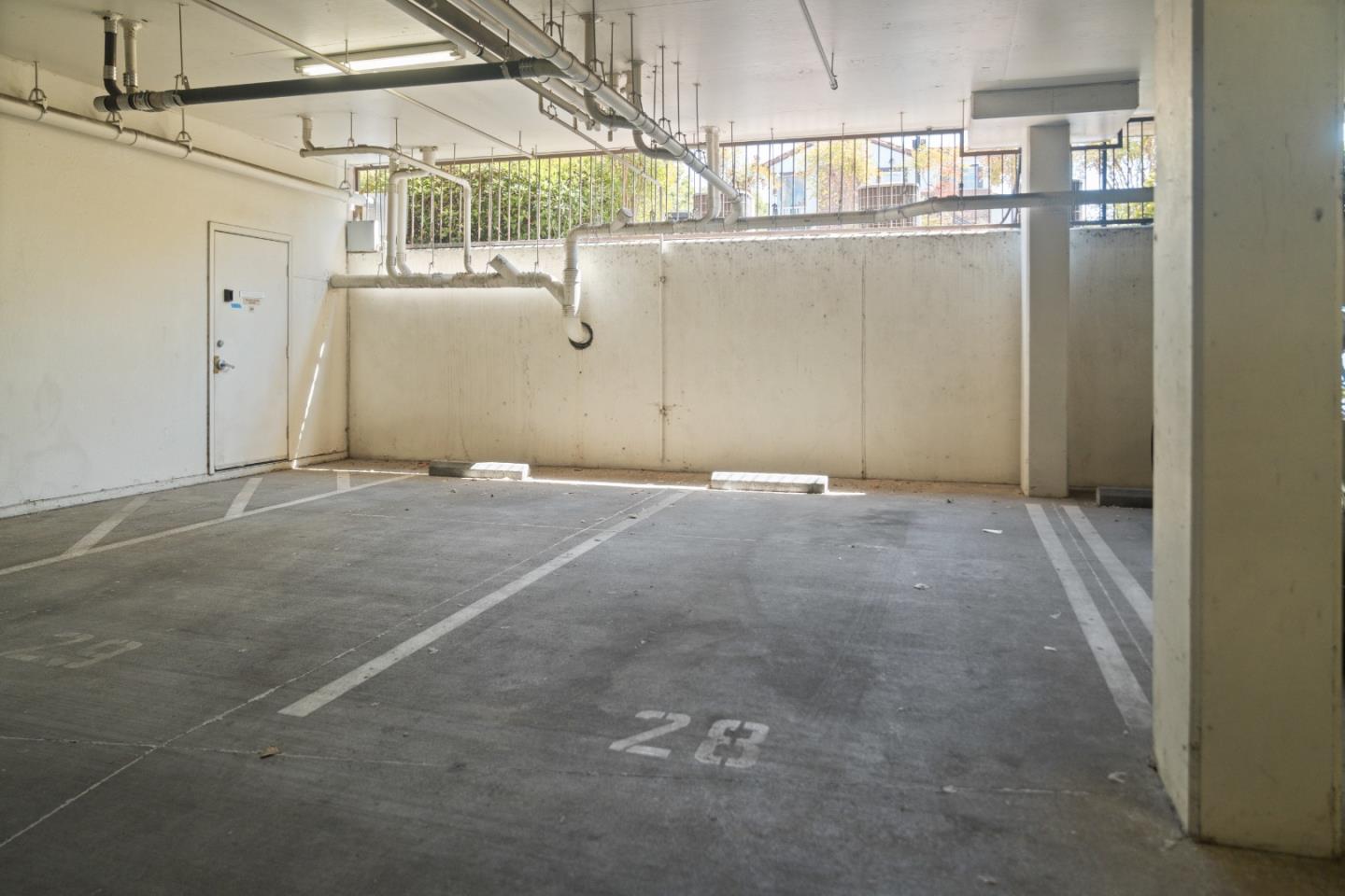 Detail Gallery Image 26 of 42 For 801 S Winchester Blvd #2402,  San Jose,  CA 95128 - 2 Beds | 2 Baths