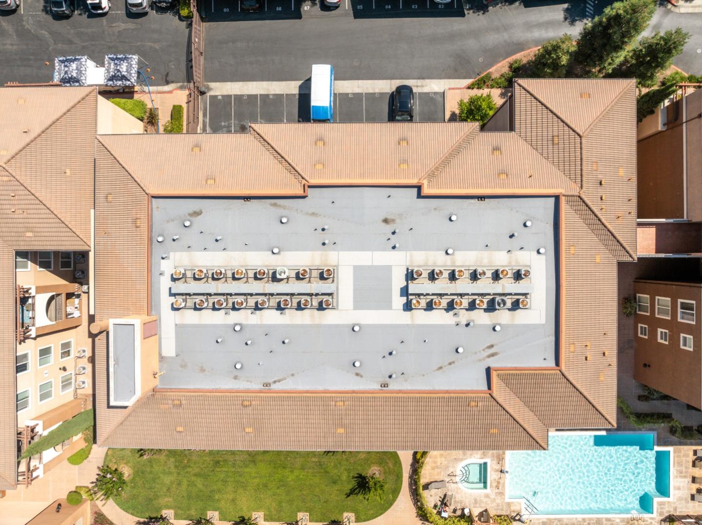 Detail Gallery Image 37 of 42 For 801 S Winchester Blvd #2402,  San Jose,  CA 95128 - 2 Beds | 2 Baths