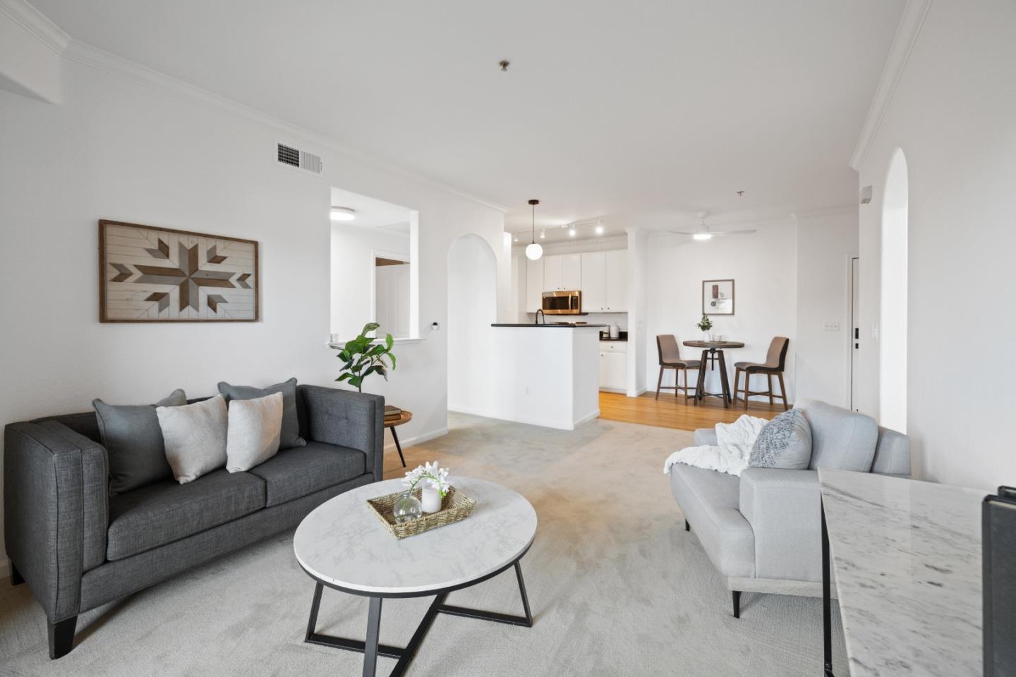 Detail Gallery Image 5 of 42 For 801 S Winchester Blvd #2402,  San Jose,  CA 95128 - 2 Beds | 2 Baths