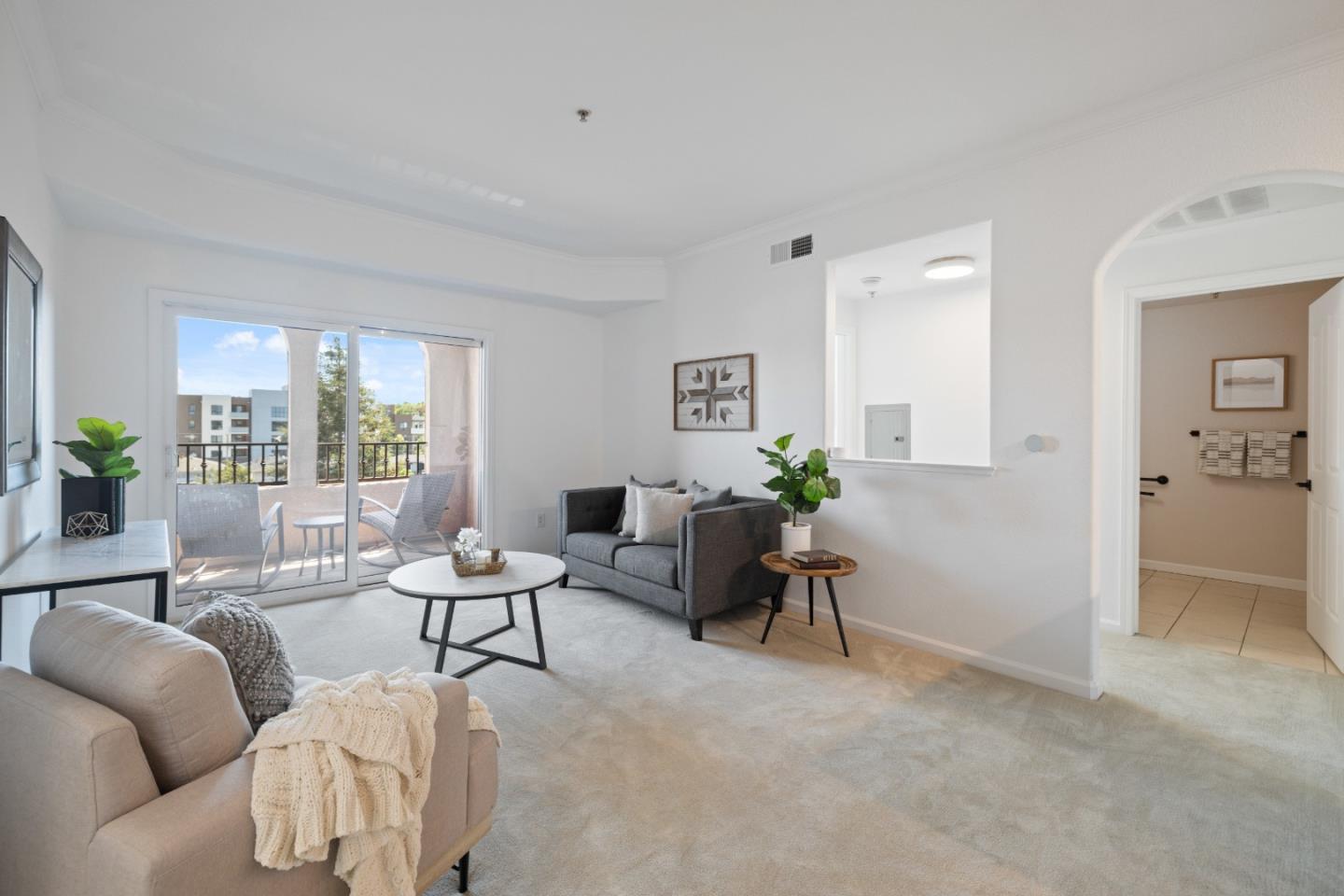 Detail Gallery Image 9 of 42 For 801 S Winchester Blvd #2402,  San Jose,  CA 95128 - 2 Beds | 2 Baths