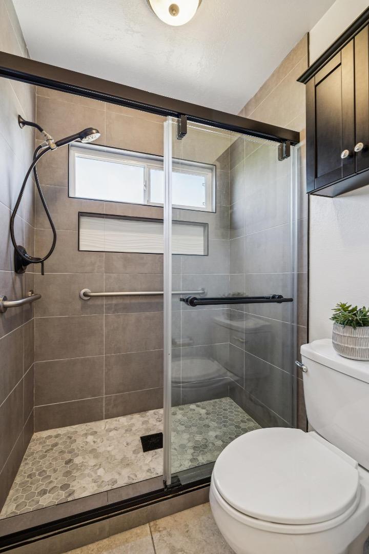 Detail Gallery Image 14 of 19 For 2864 Haughton Dr, San Jose,  CA 95148 - 3 Beds | 2 Baths
