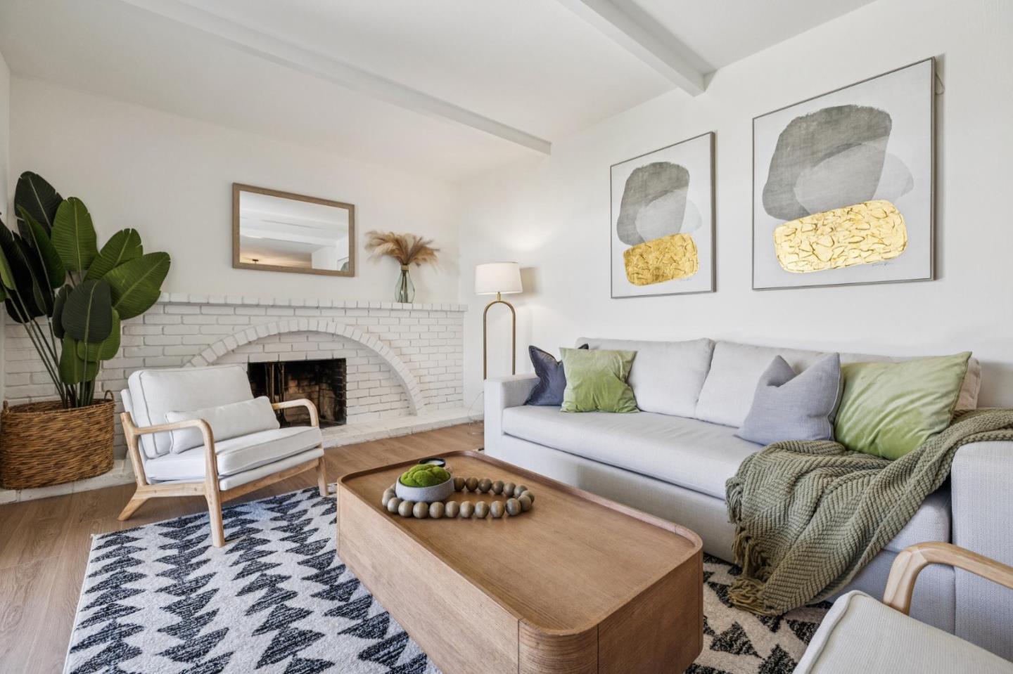 Detail Gallery Image 8 of 19 For 2864 Haughton Dr, San Jose,  CA 95148 - 3 Beds | 2 Baths