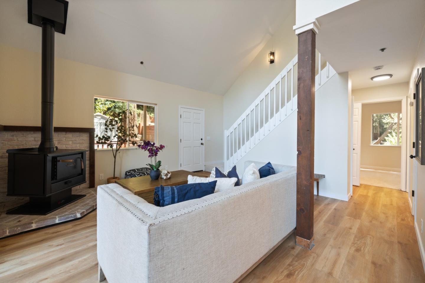 Detail Gallery Image 10 of 73 For 325 Fireside Rd, Boulder Creek,  CA 95006 - 2 Beds | 2 Baths