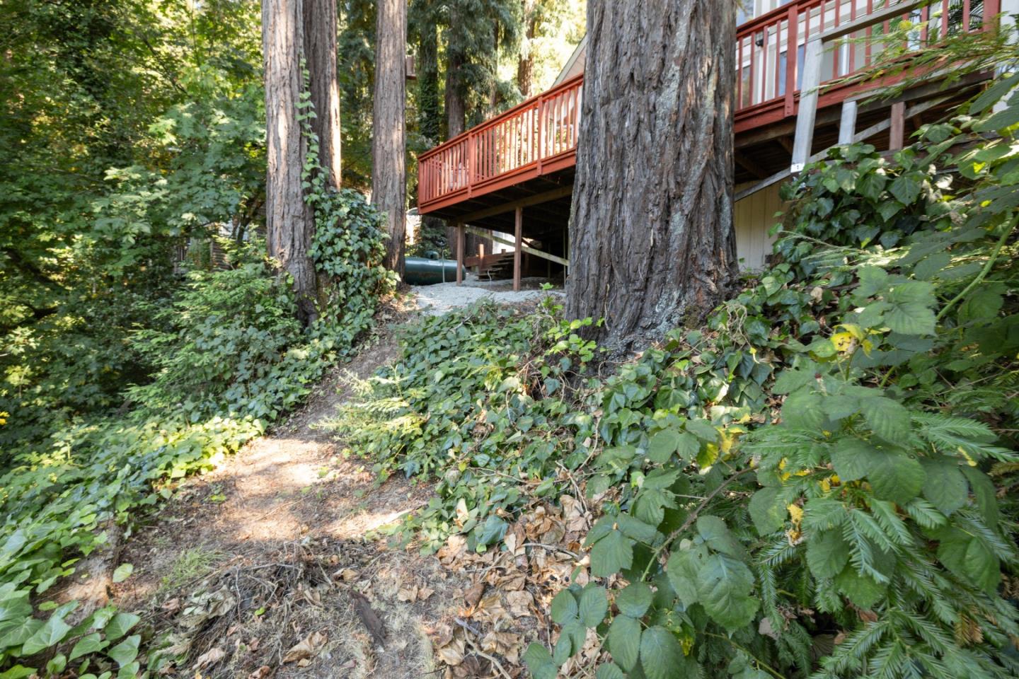 Detail Gallery Image 43 of 73 For 325 Fireside Rd, Boulder Creek,  CA 95006 - 2 Beds | 2 Baths