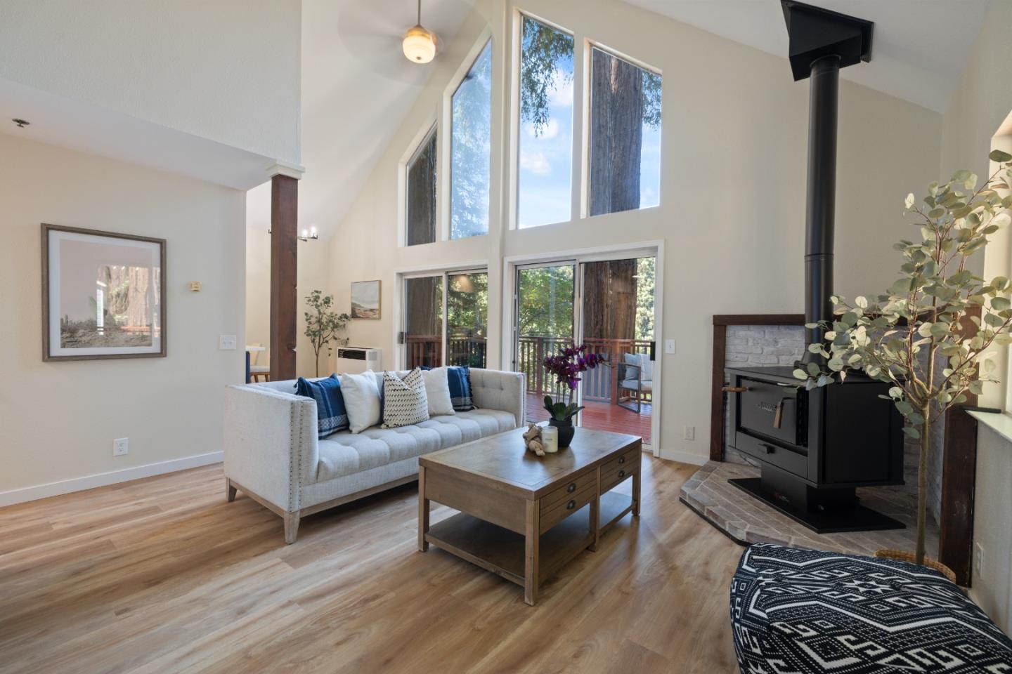 Detail Gallery Image 6 of 73 For 325 Fireside Rd, Boulder Creek,  CA 95006 - 2 Beds | 2 Baths