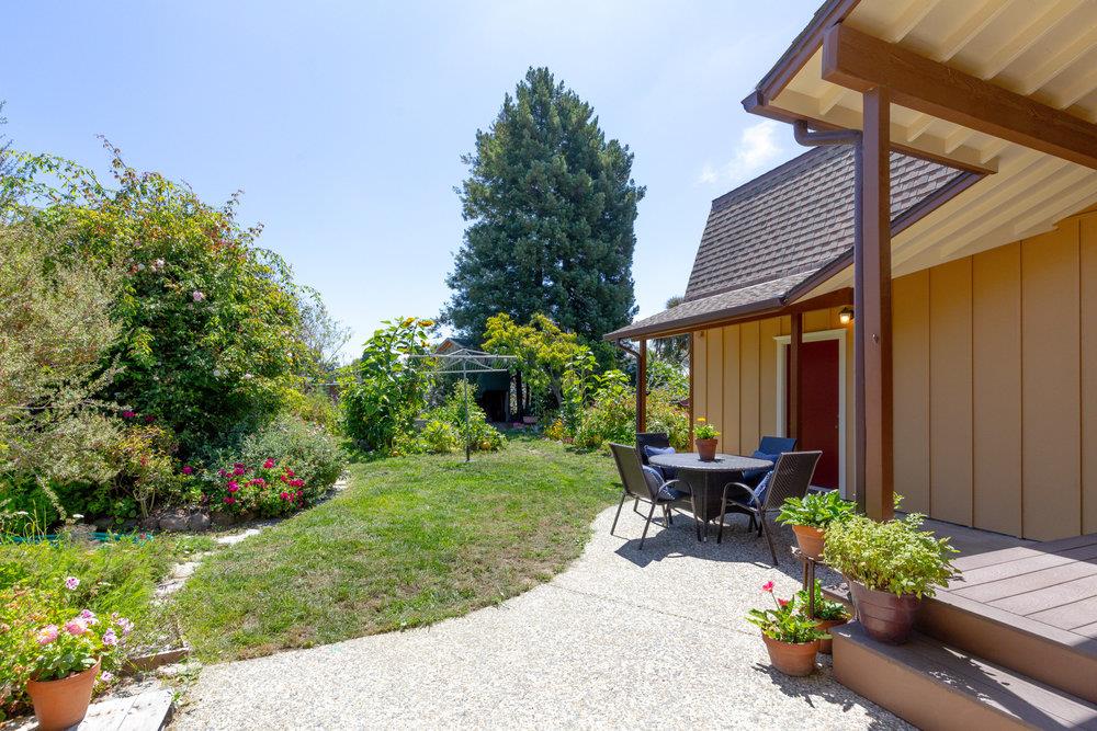 Detail Gallery Image 33 of 44 For 328 Stanford Ave, Santa Cruz,  CA 95062 - 3 Beds | 2/1 Baths