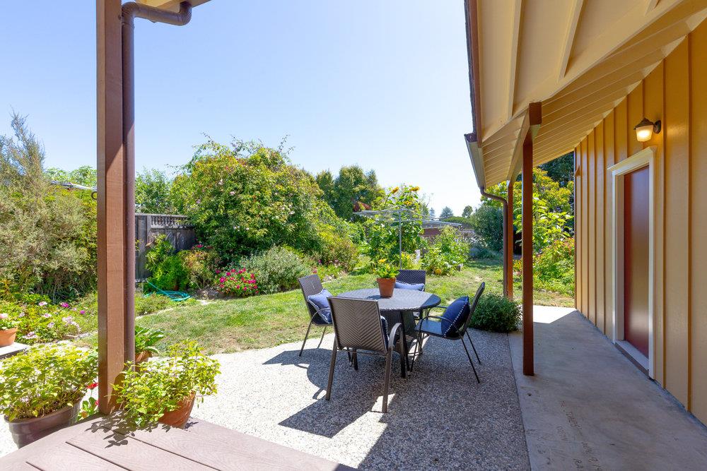Detail Gallery Image 35 of 44 For 328 Stanford Ave, Santa Cruz,  CA 95062 - 3 Beds | 2/1 Baths