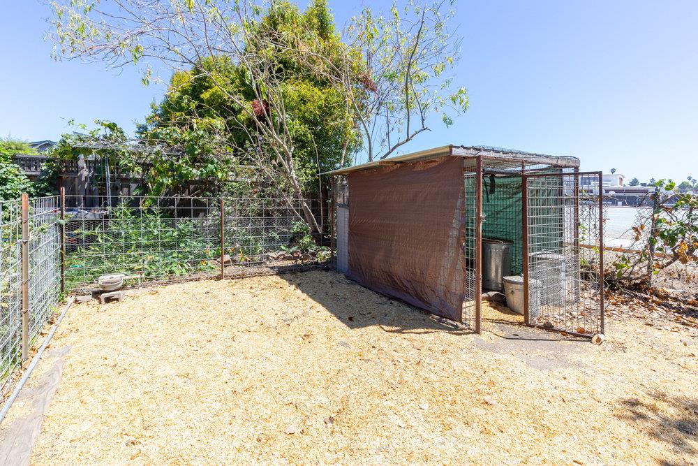 Detail Gallery Image 41 of 44 For 328 Stanford Ave, Santa Cruz,  CA 95062 - 3 Beds | 2/1 Baths
