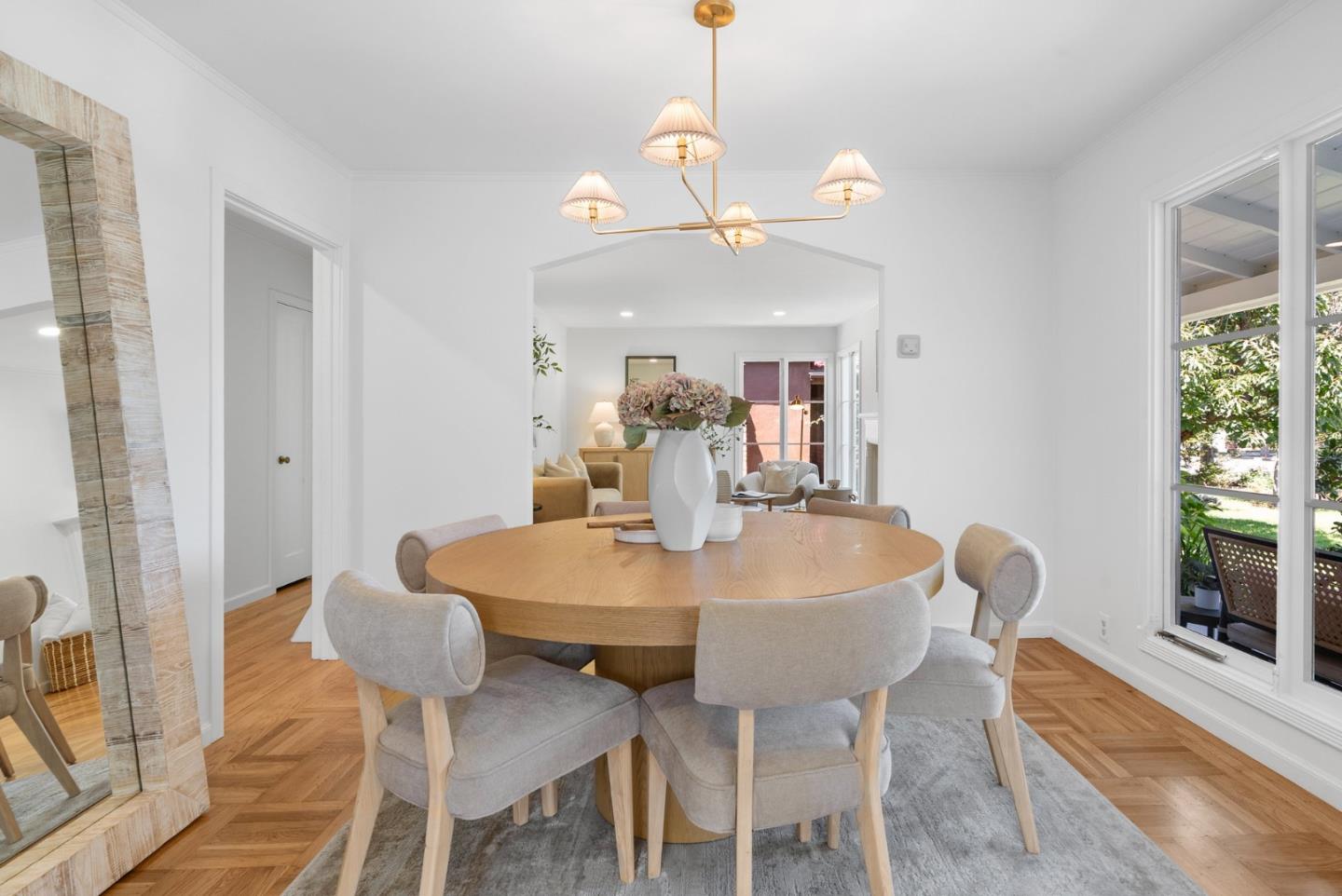 Detail Gallery Image 14 of 53 For 2270 Walnut Grove Ave, San Jose,  CA 95128 - 3 Beds | 1 Baths