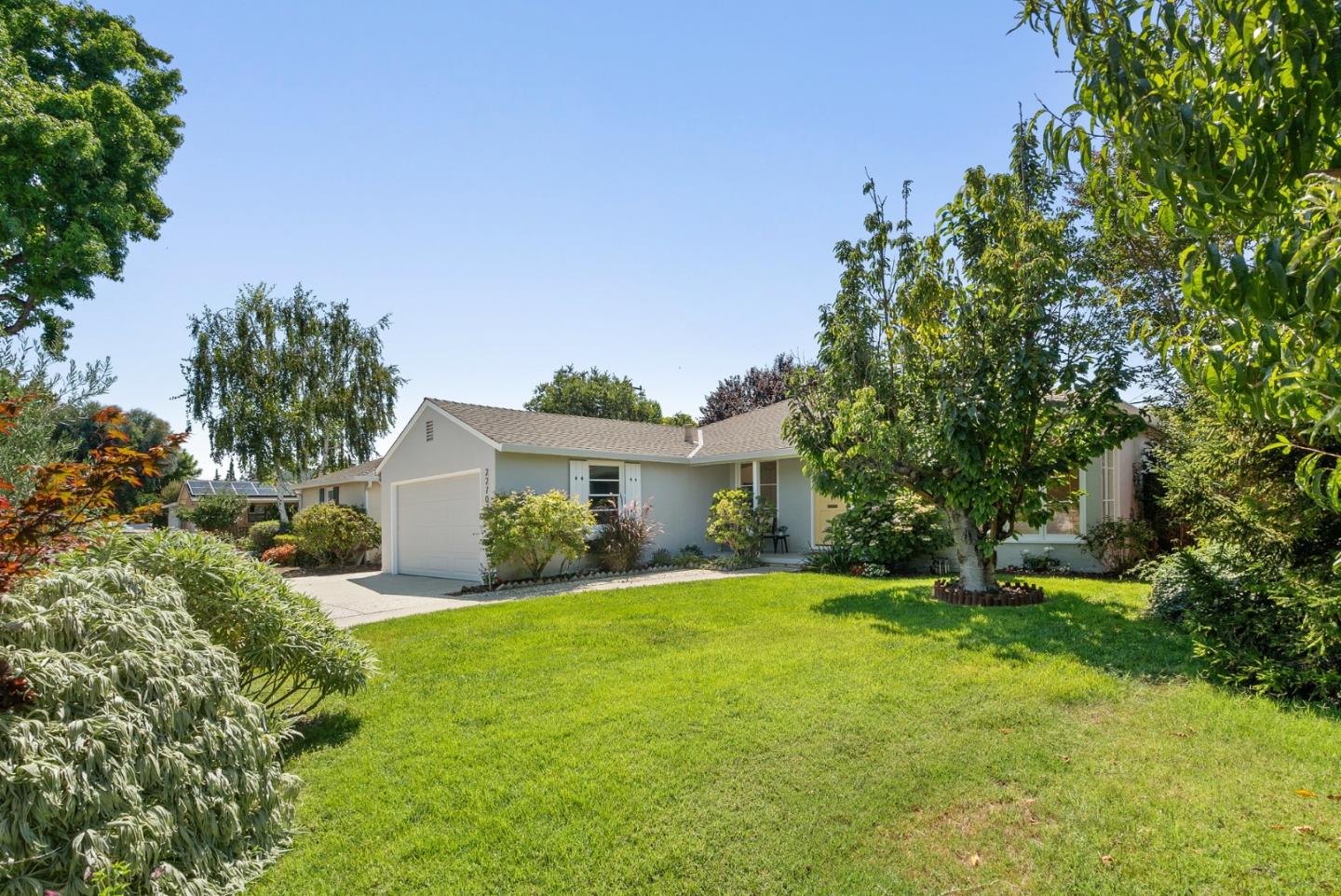 Detail Gallery Image 3 of 53 For 2270 Walnut Grove Ave, San Jose,  CA 95128 - 3 Beds | 1 Baths