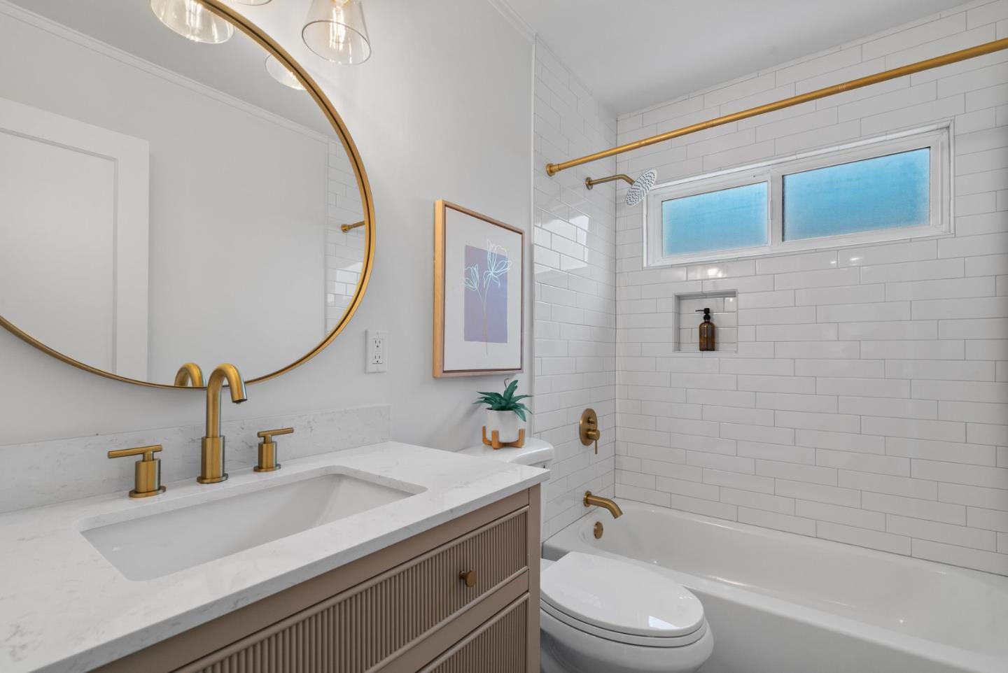 Detail Gallery Image 31 of 53 For 2270 Walnut Grove Ave, San Jose,  CA 95128 - 3 Beds | 1 Baths