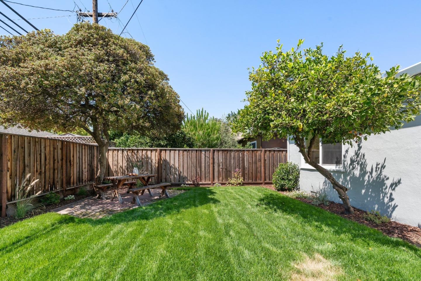 Detail Gallery Image 46 of 53 For 2270 Walnut Grove Ave, San Jose,  CA 95128 - 3 Beds | 1 Baths