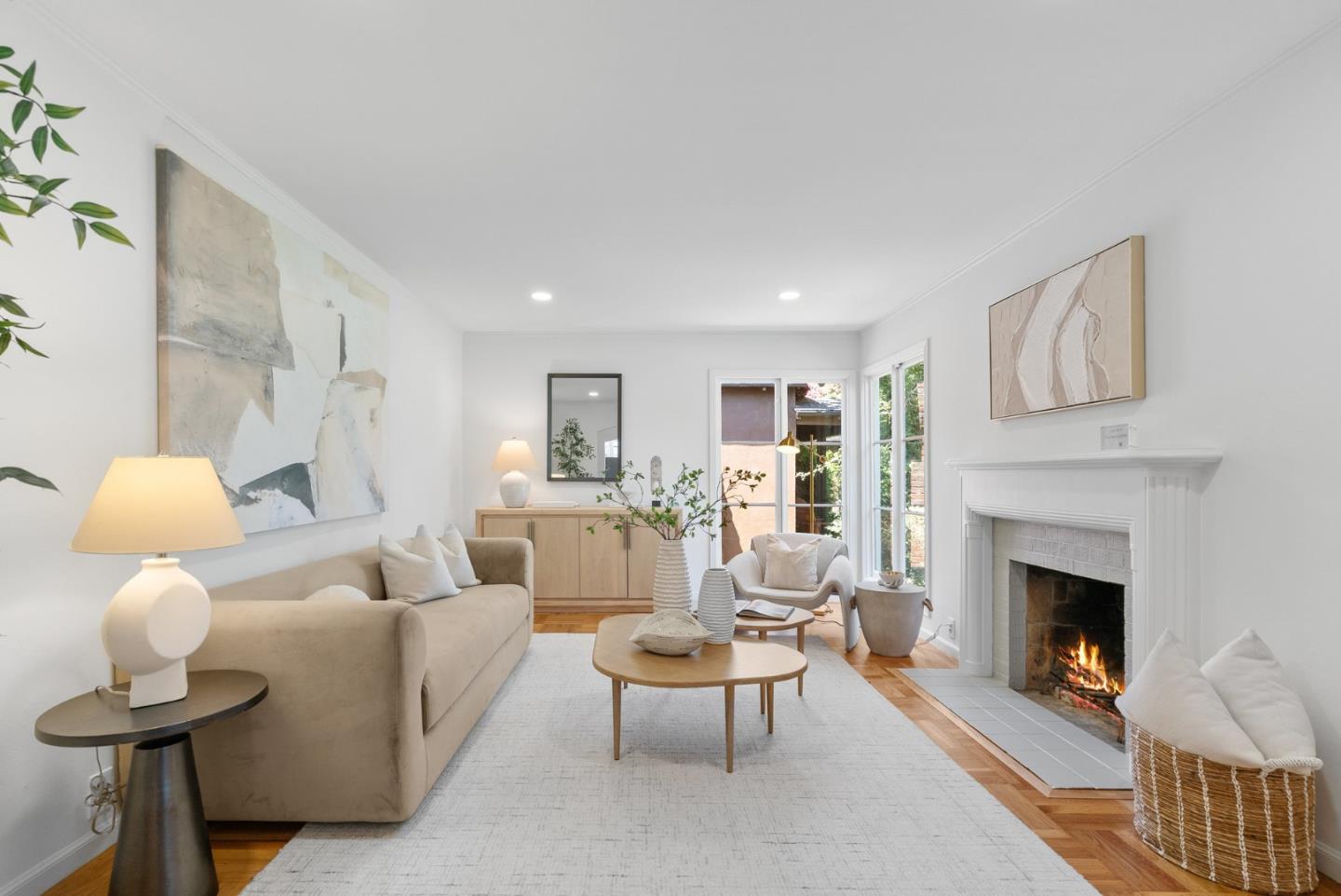 Detail Gallery Image 7 of 53 For 2270 Walnut Grove Ave, San Jose,  CA 95128 - 3 Beds | 1 Baths
