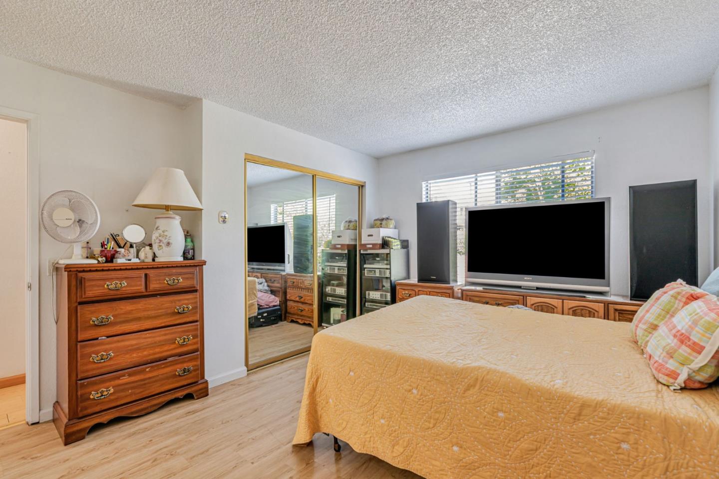 Detail Gallery Image 13 of 30 For 2599 Easton Ln #109,  San Jose,  CA 95133 - 2 Beds | 2 Baths