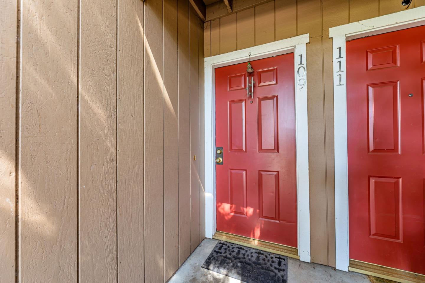 Detail Gallery Image 3 of 30 For 2599 Easton Ln #109,  San Jose,  CA 95133 - 2 Beds | 2 Baths