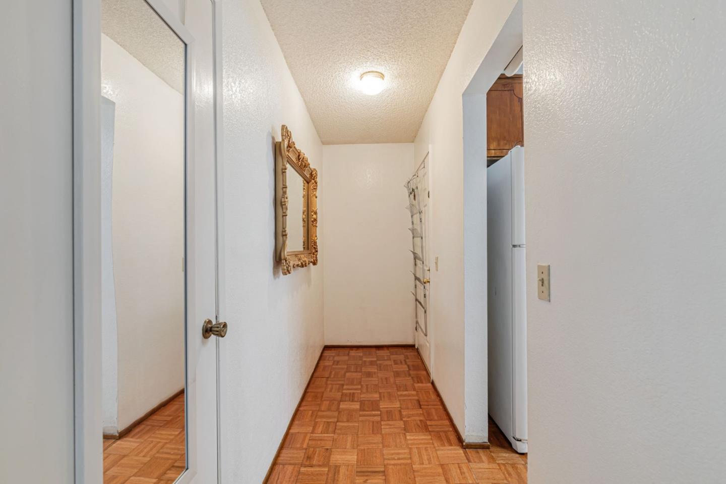 Detail Gallery Image 4 of 30 For 2599 Easton Ln #109,  San Jose,  CA 95133 - 2 Beds | 2 Baths