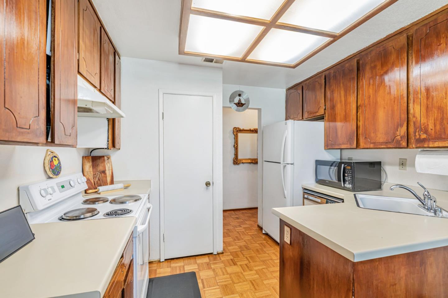 Detail Gallery Image 9 of 30 For 2599 Easton Ln #109,  San Jose,  CA 95133 - 2 Beds | 2 Baths