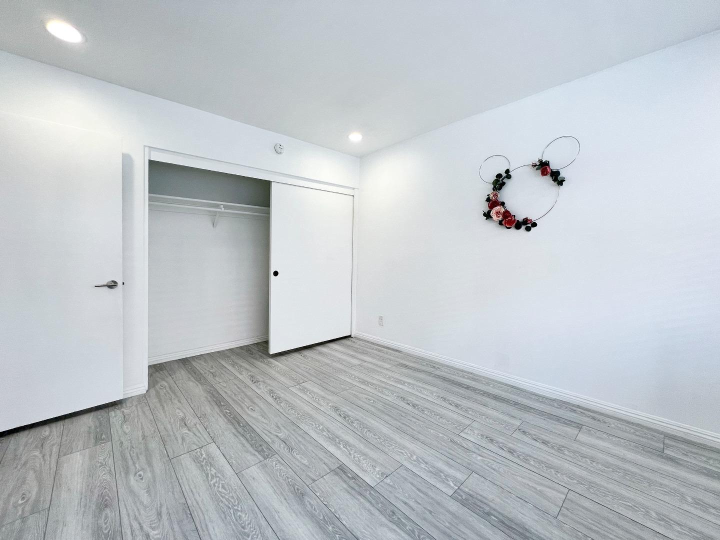 Detail Gallery Image 10 of 26 For 105 N Almansor St #4,  Alhambra,  CA 91801 - 3 Beds | 2/1 Baths